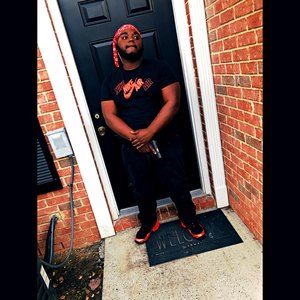 Meet your Posher, Jerome